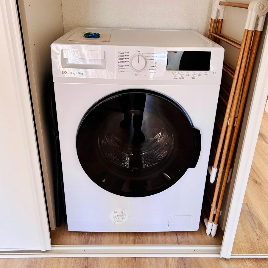 Modern 1 Bdr + Balcony + Free Parking + Ac + Pool Leilighet L'Isle-d'Abeau Eksteriør bilde